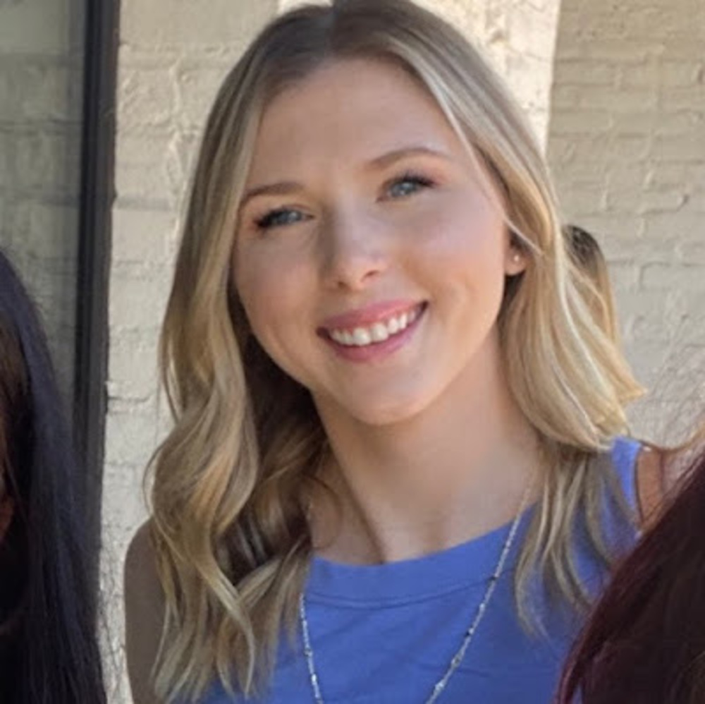 Meet your Posher, Brittany